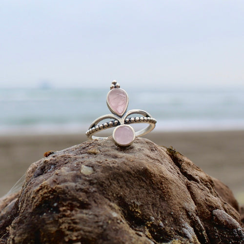 Anillo Afrodita - Cuarzo Rosa y Plata 925